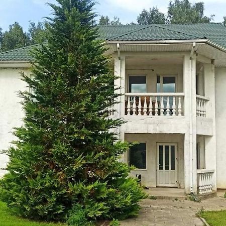 Hotel Sveciu Namai Prie Sirvintu Akmeniai Exteriér fotografie